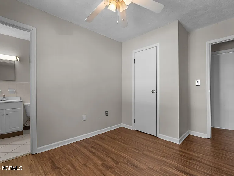 620 E New England Ave — Photo 23