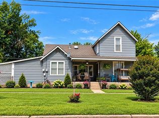 1001 Grant St, Neodesha, KS 66757