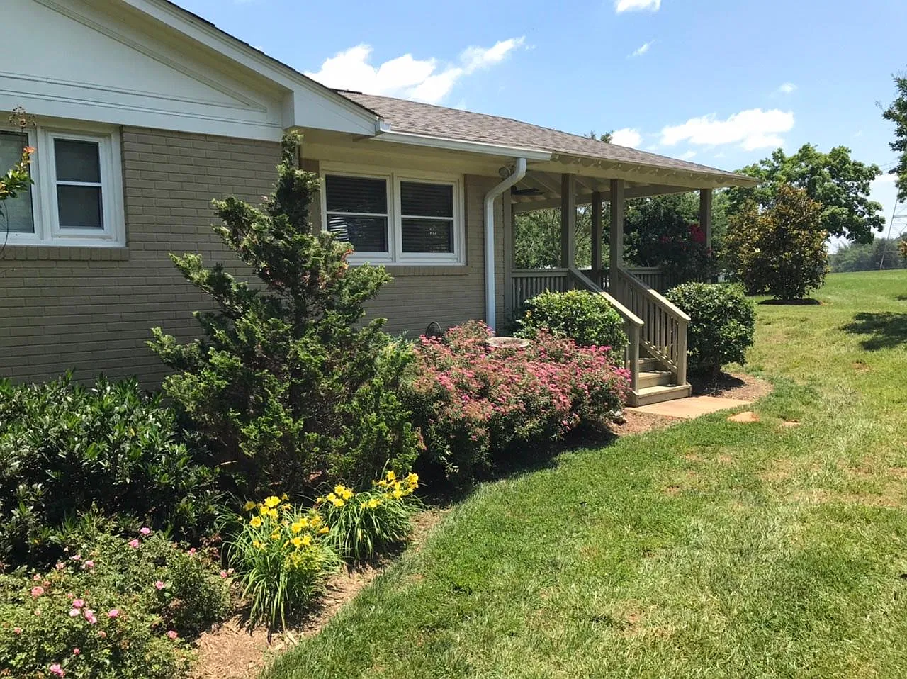 116 Wilson Folly Ln — Photo 2