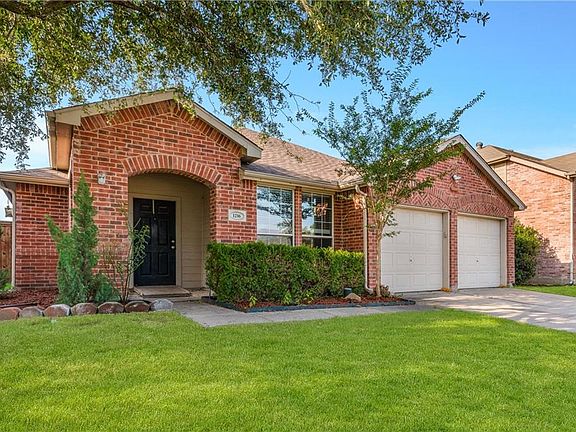 2nd image of 1216 Mockingbird Dr