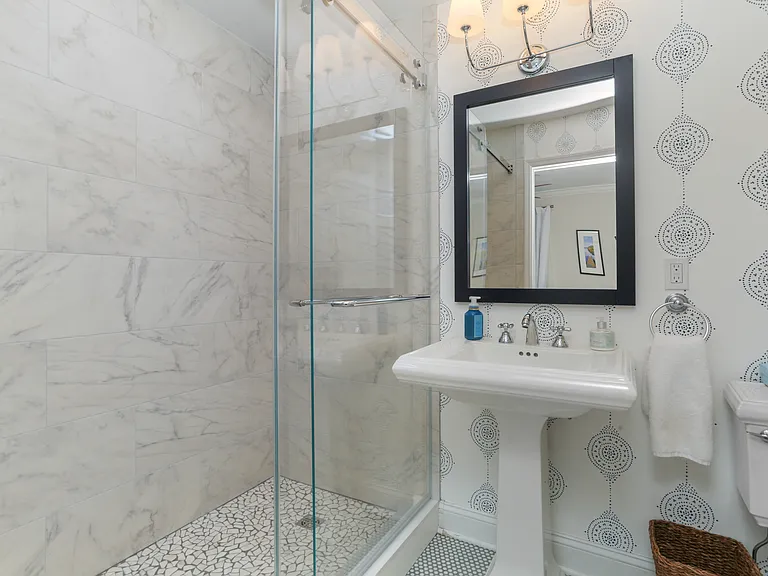 1 Ernel Dr — Photo 11