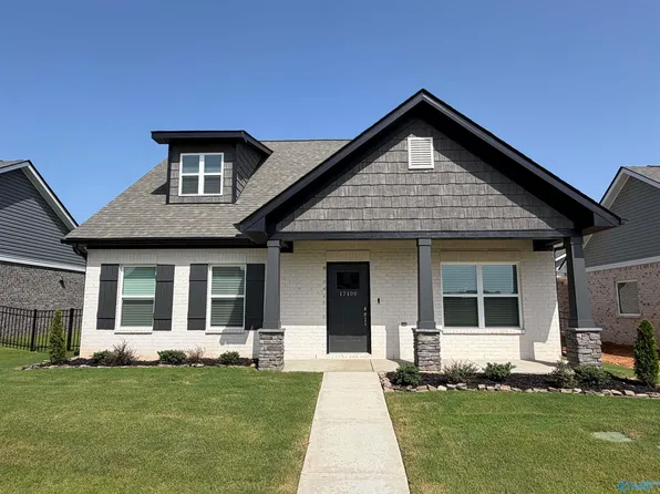 17400 Brooklawn St, Athens, AL 35611