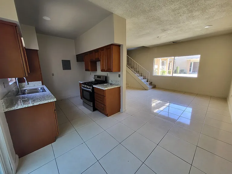 13113 Cypress St #8 — Photo 7