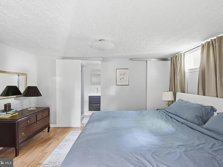 3141 Clayborne Ave — Photo 35