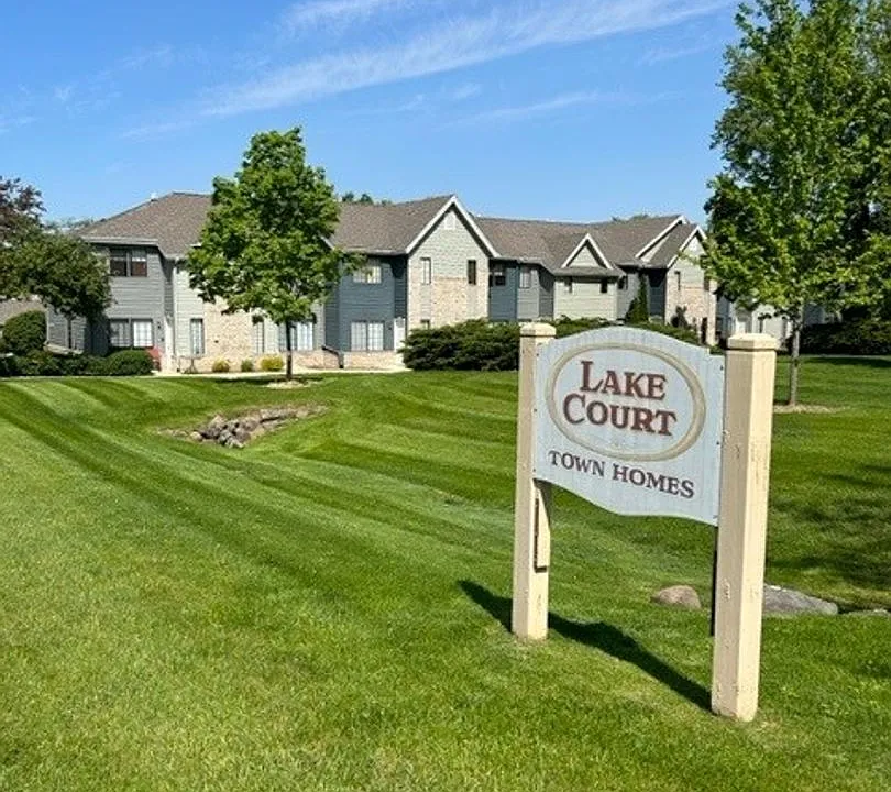 Lake Court Apartments