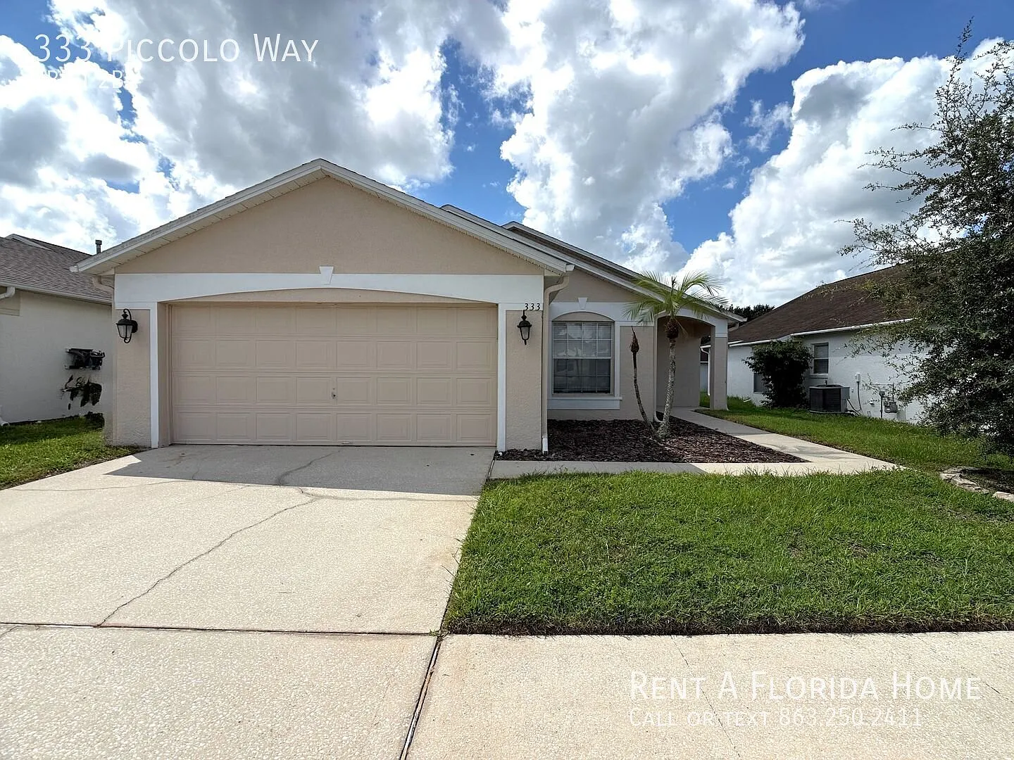 Fresh Interior Paint! Fully fenced backyard! Pet Friendly! — Photo 1