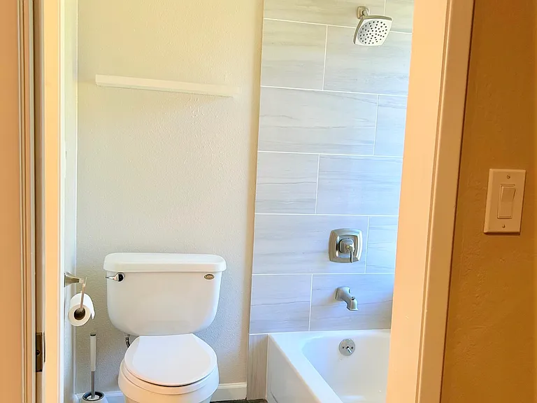 1624 San Luis Rd — Photo 15