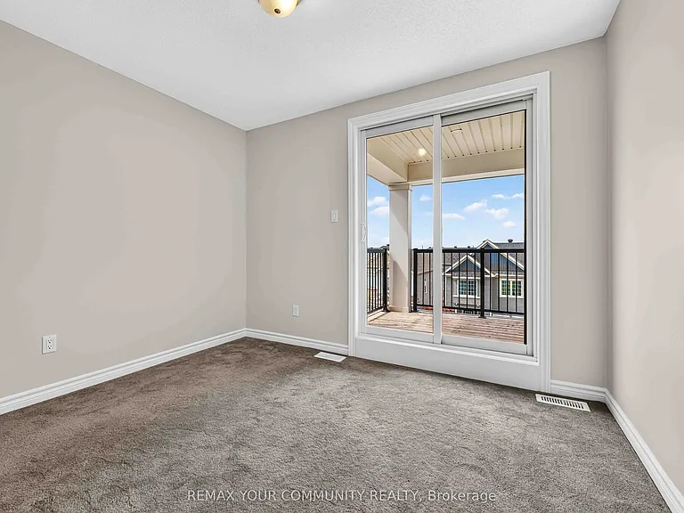 2250 Watercolours Way — Photo 24