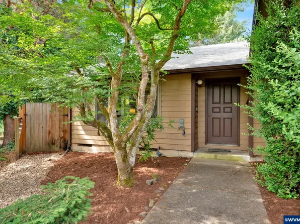 2600 NW Fireweed Pl, Corvallis, OR 97330