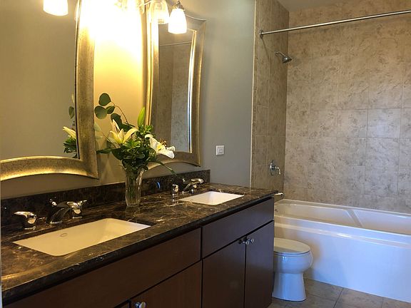 5th image of 700 N Larrabee St APT 1708