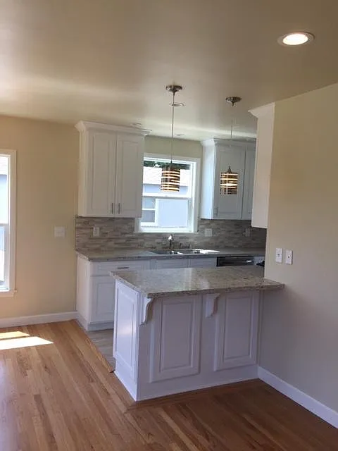 3 bed, 1118 sqft, $3,500 — Photo 3