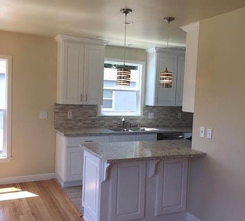 3rd image of 1607 E Mardina St