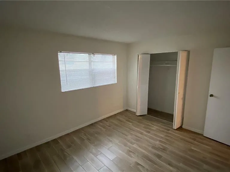5269 SW 40th Ave #21 — Photo 7