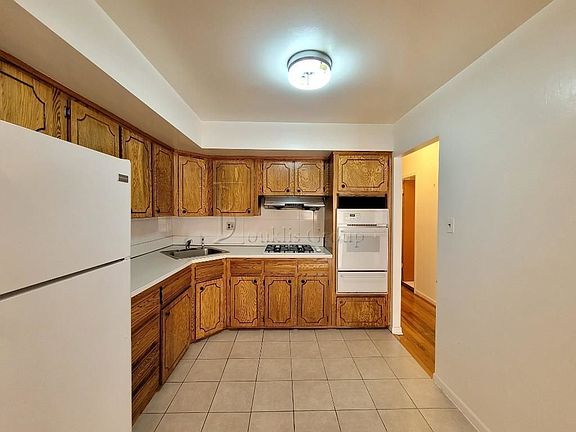 4th image of 41-16 28th Ave #3