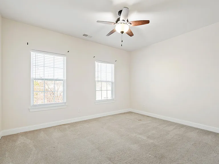 2707 Abruzzo Dr — Photo 24