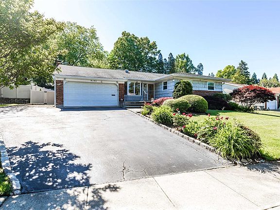 2nd image of 111 Peachtree Dr