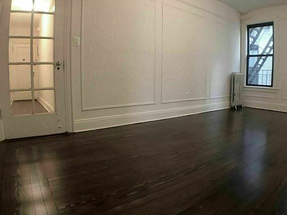 4th image of 31-13 34th St #3C