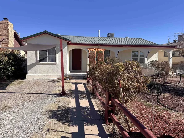 1514 Alaska Ave, Alamogordo, NM 88310