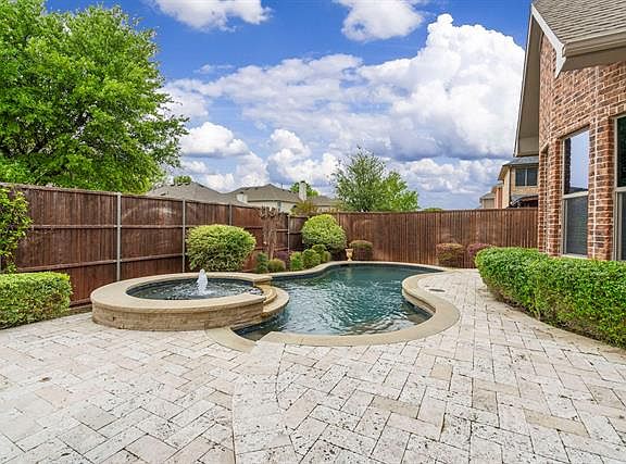 2nd image of 7701 Finch Dr