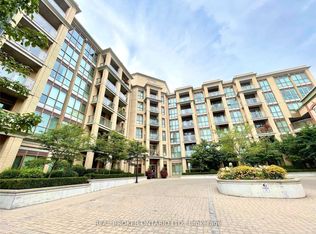 68 Main St N #404, Markham, ON L3P 0N5