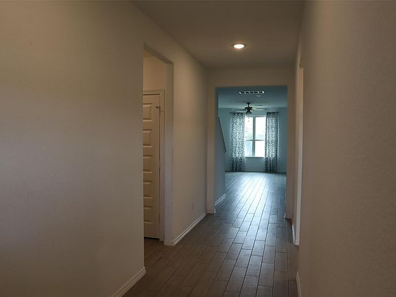 2nd image of 5806 Aurora Greens Ln