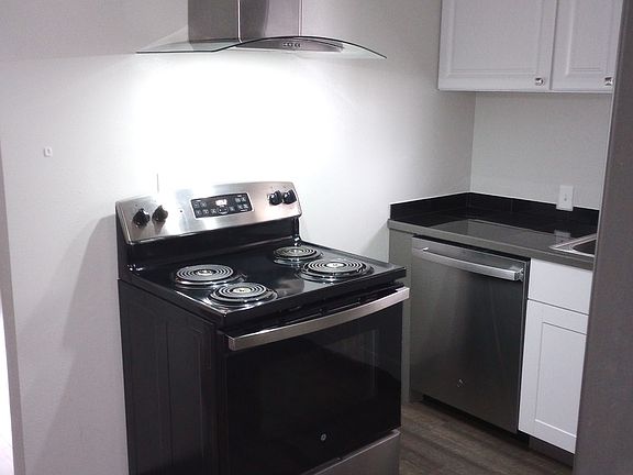 3rd image of 505 Western Ave #A