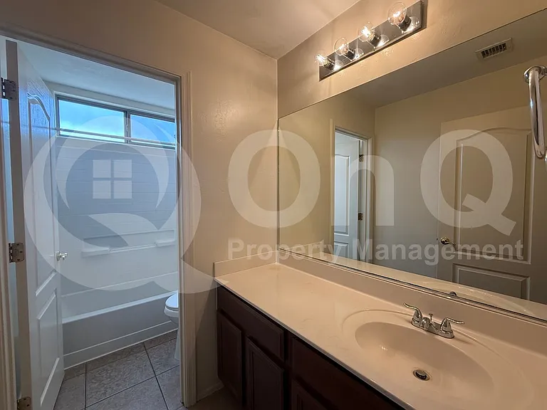 4129 S Alexandrite Ave — Photo 46