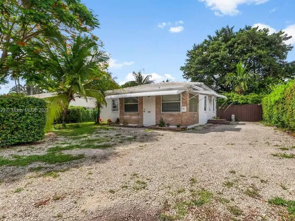 402 NW 102nd St, Miami, FL 33150