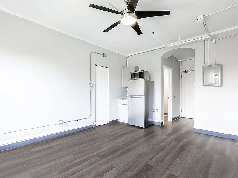 5401 Cornell by 3L Living — Photo 7
