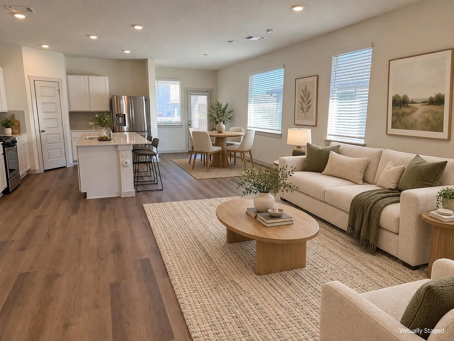 4 bed, 3.0 bath, 2314 sqft, $2,250 — Photo 2