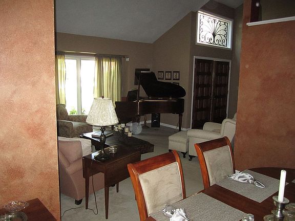 4th image of 5727 Salisbury Dr