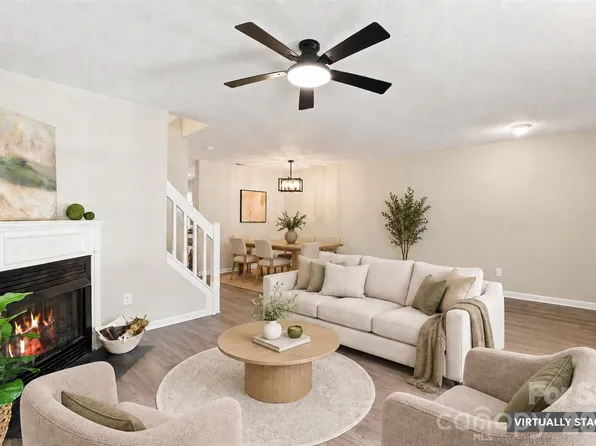 6766 Cypress Tree Ln, Charlotte, NC 28215