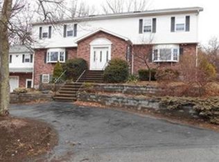 30 Milan Ave, Woburn, MA 01801