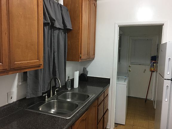 4th image of 5416 Gifford Ave