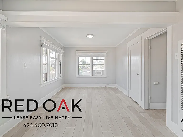 1117-1123 E Appleton St #1121-1/2 — Photo 4