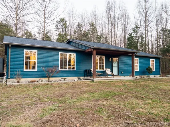 21422 New Market Road, Marysville, IN 47141