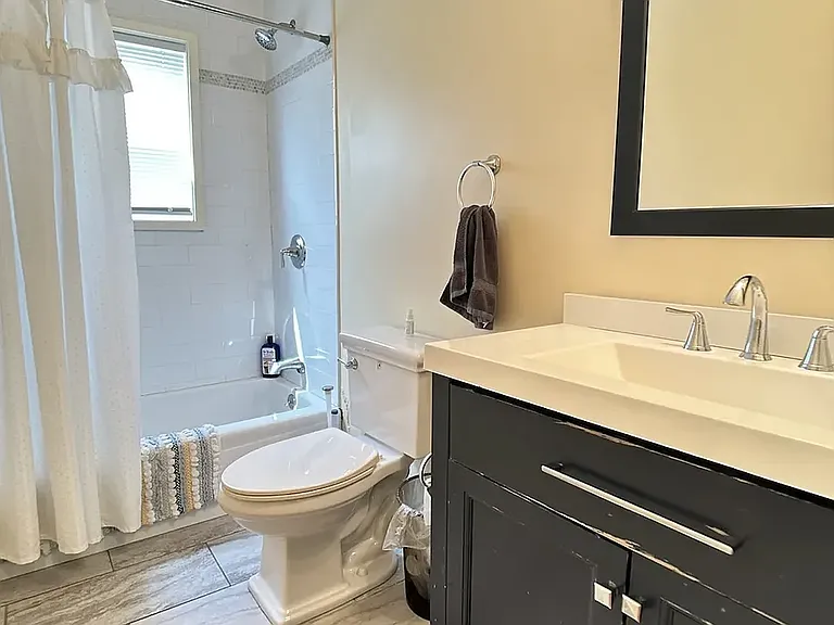 45 Matchett St #3 — Photo 8