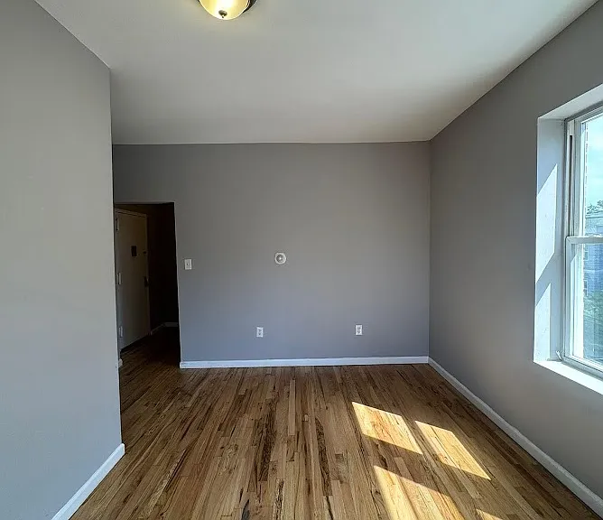 89 Columbia Ave #3D — Photo 3