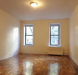 Rented by City Prime Commercial Realty 