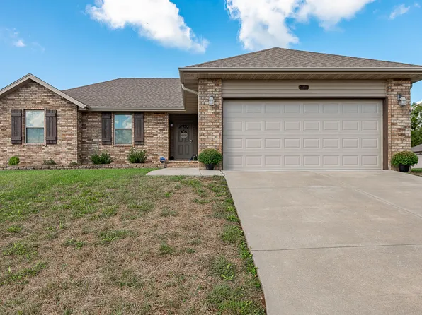 2031 S Pebble Ridge Road, Springfield, MO 65807