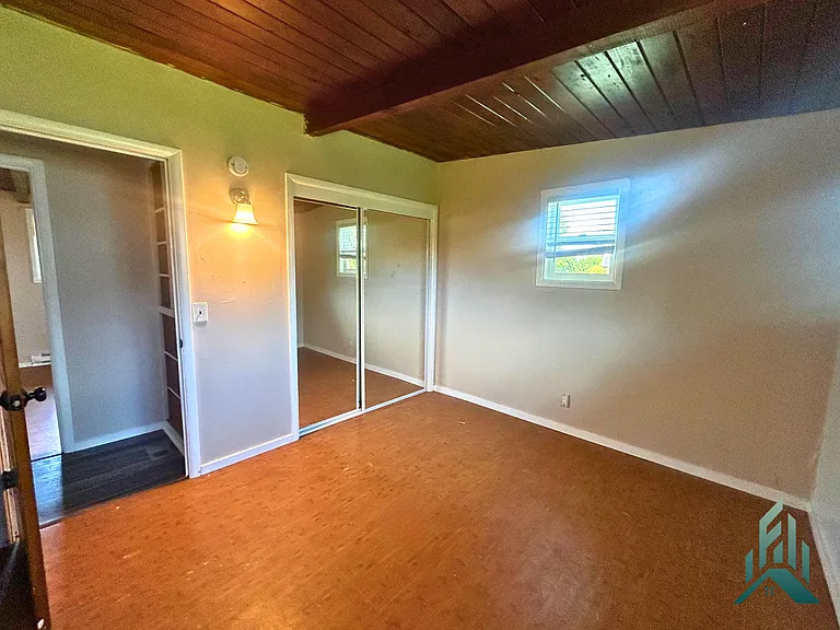 4534 SE 3rd St — Photo 3