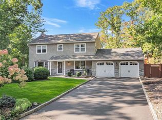 14 Gull Hill Dr, Northport, NY 11768