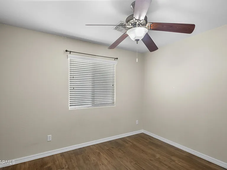 2501 S 255th Dr — Photo 29