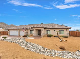 19345 Saint Timothy Ct, Apple Valley, CA 92307