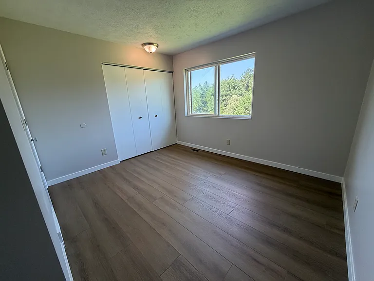 1897 Apartment Dr #7 — Photo 9