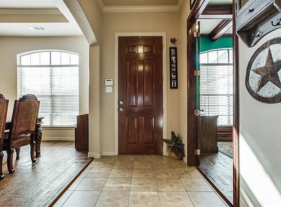 5th image of 3901 Boxwood Dr