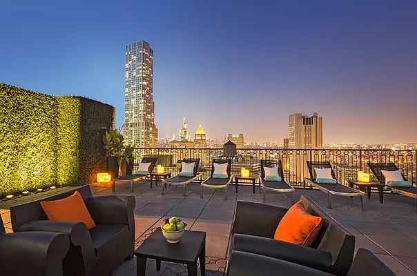 Rented by The Moinian Group | media 18