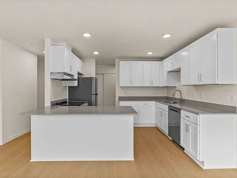 2901 Salem Ave SE #205 — Photo 19