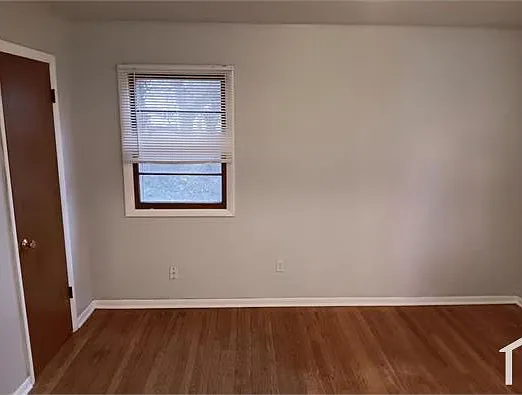 1436 Calvin Ave SE — Photo 10