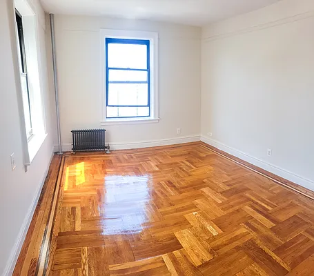 Rented by New York Residence | media 19